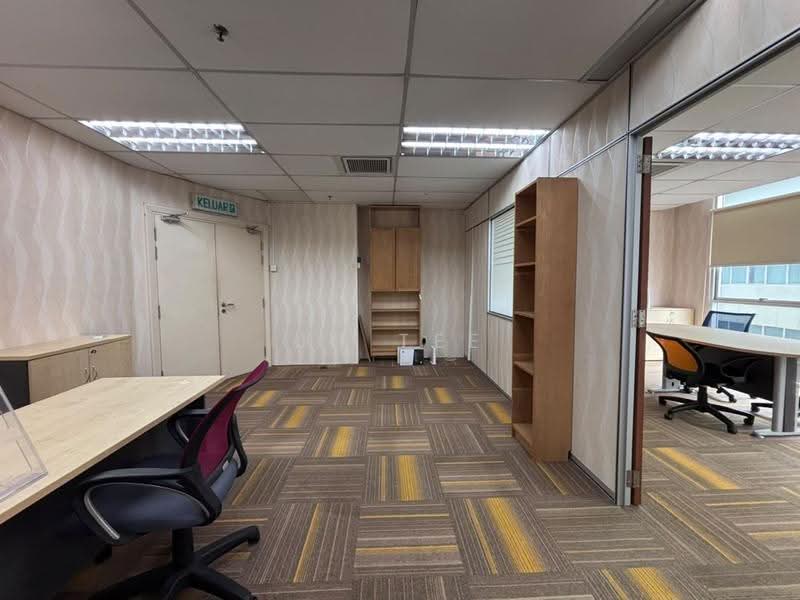 Office for Rent in Mont Kiara (Kuala Lumpur) - JH Tee - Interior - PropertyGuru.com.my
