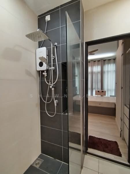 Service Residence for Sale at 8Scape Residence @ Sutera - Shawn Lee - Bathroom - PropertyGuru.com.my