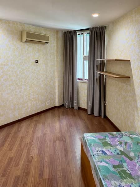 Condominium for Sale at Marina Bay Condominium - Evonne Lim - Bedroom - PropertyGuru.com.my