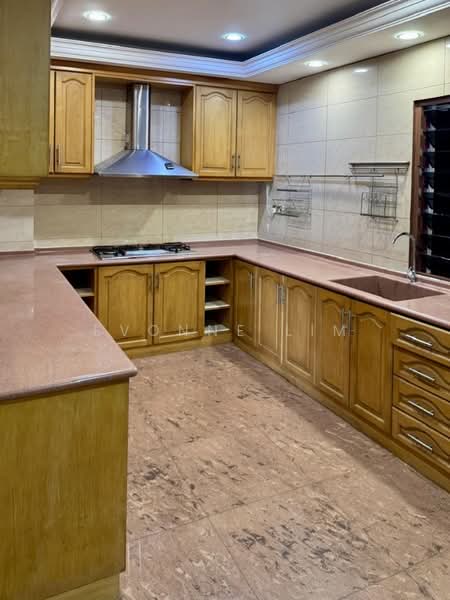 Condominium for Sale at Marina Bay Condominium - Evonne Lim - Kitchen - PropertyGuru.com.my