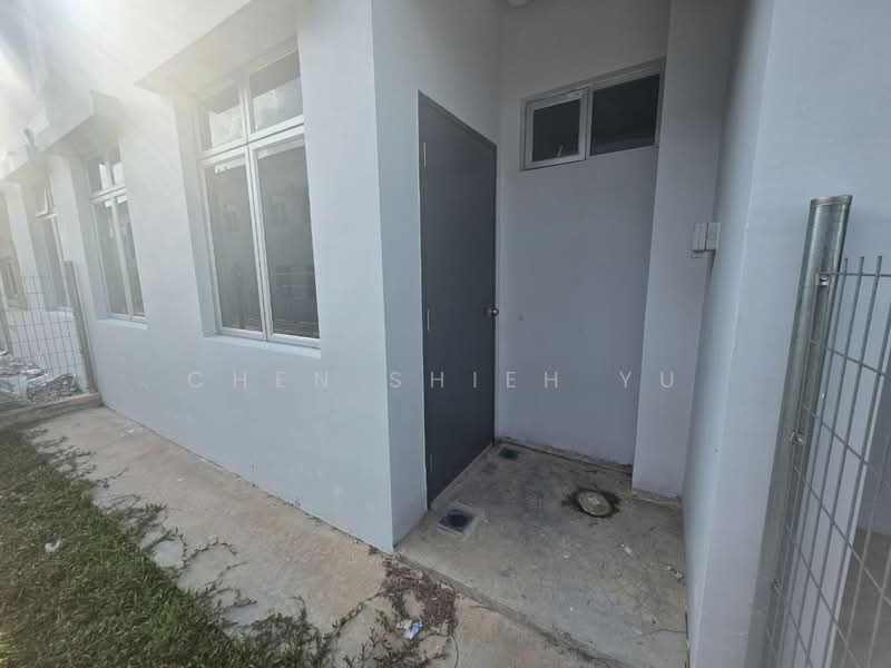 Rumah Teres 2 Tingkat untuk Dijual di Taman Dato Onn (Johor Bahru) - Chen Shieh Yu - Exterior - PropertyGuru.com.my