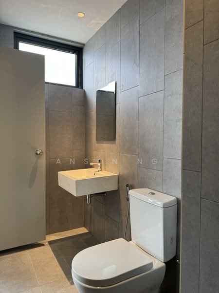 Servis Apartment untuk Disewa di M Vertica - Anson Ng - Bathroom - PropertyGuru.com.my