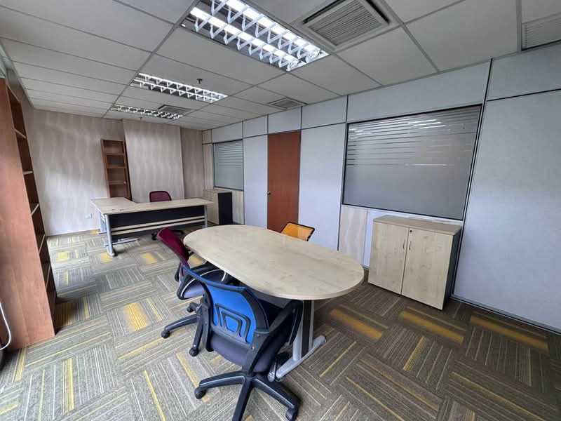 Office for Rent in Mont Kiara (Kuala Lumpur) - JH Tee - Study - PropertyGuru.com.my