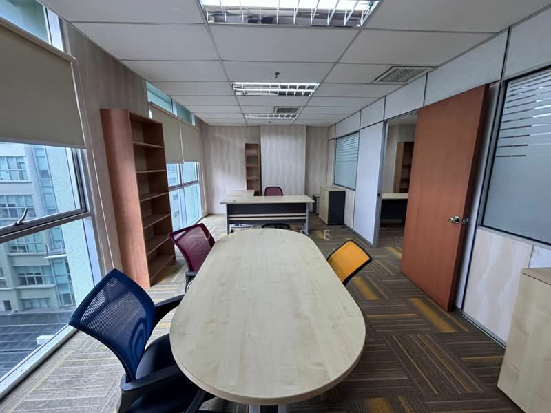 Office for Rent in Mont Kiara (Kuala Lumpur) - JH Tee - Interior - PropertyGuru.com.my