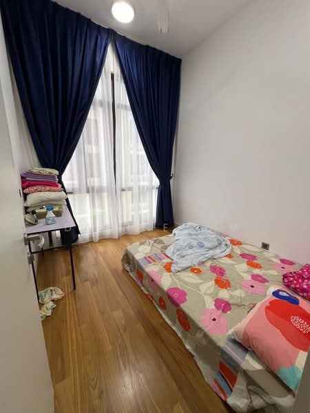 Servis Apartment untuk Dijual di The Park 2 - Daphne Lim - Bedroom - PropertyGuru.com.my