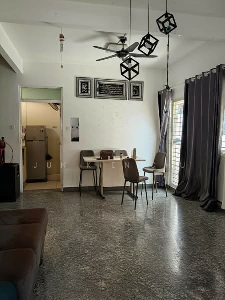 Rumah Teres 3 Tingkat untuk Disewa di Cheras (Selangor) - Jun Kien Chu - Living Room - PropertyGuru.com.my