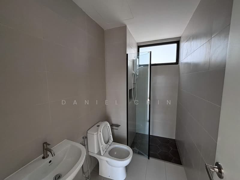 Kondominium untuk Disewa di Trinity Wellnessa - Daniel Chin - Bathroom - PropertyGuru.com.my