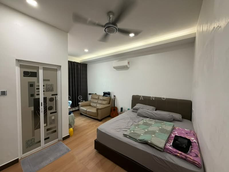 Semi-Detached House for Sale in Taman Bukit Prima (Cheras) - Roger Phang - Bedroom - PropertyGuru.com.my