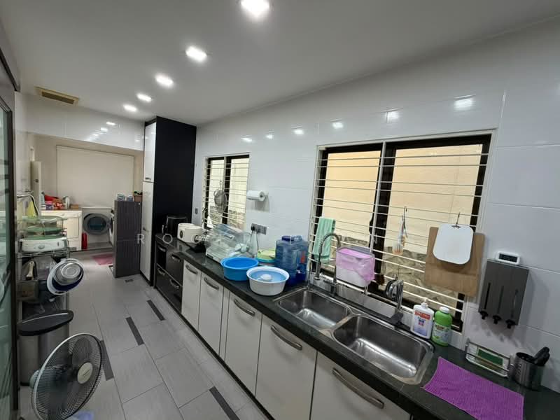 Semi-Detached House for Sale in Taman Bukit Prima (Cheras) - Roger Phang - Kitchen - PropertyGuru.com.my
