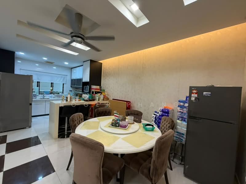 Semi-Detached House for Sale in Taman Bukit Prima (Cheras) - Roger Phang - Kitchen - PropertyGuru.com.my