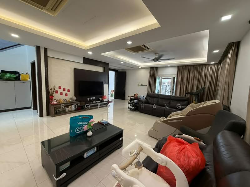 Semi-Detached House for Sale in Taman Bukit Prima (Cheras) - Roger Phang - Living Room - PropertyGuru.com.my