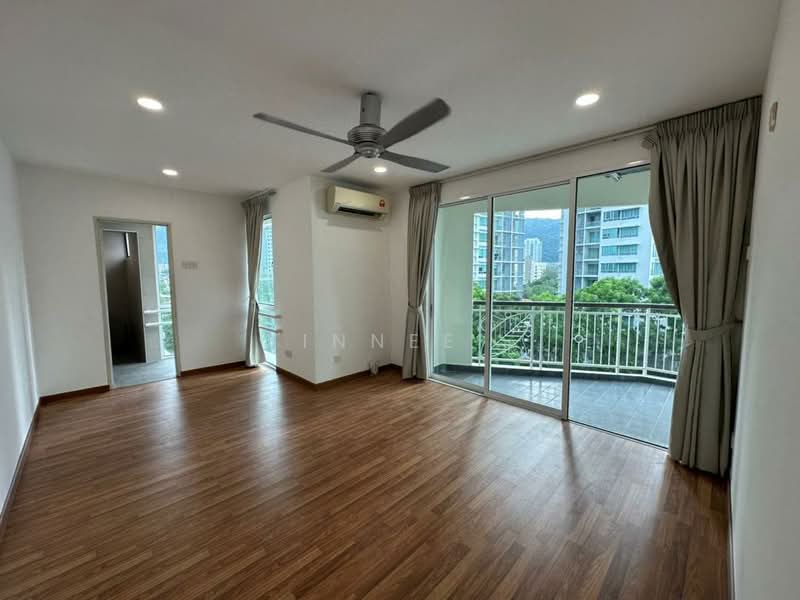 Condominium for Sale at Tanjung Beach Condominium - Xinnee . - Living Room - PropertyGuru.com.my