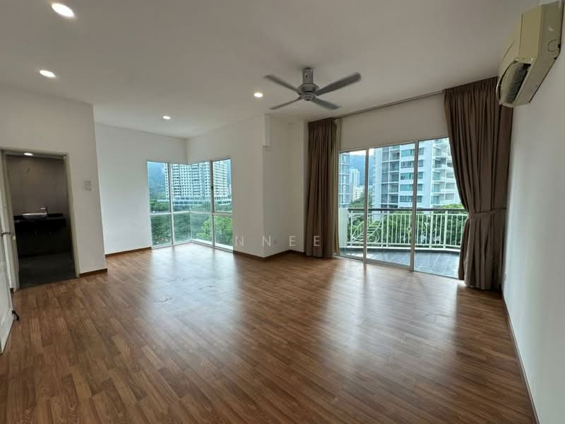 Condominium for Sale at Tanjung Beach Condominium - Xinnee . - Living Room - PropertyGuru.com.my
