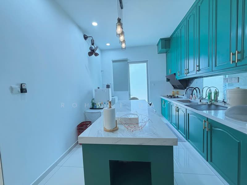 2-storey Terraced House for Sale in Eco Forest (Semenyih) - Rohani Daud - Kitchen - PropertyGuru.com.my
