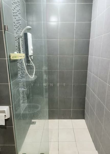 Kondominium untuk Dijual di Solaria Residences - Xinnee . - Bathroom - PropertyGuru.com.my