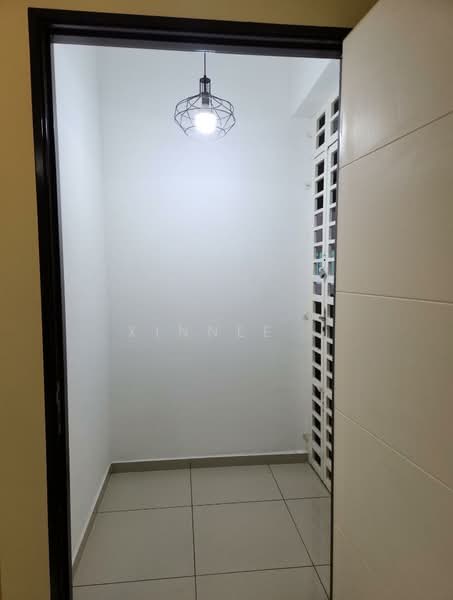 Kondominium untuk Dijual di Solaria Residences - Xinnee . - Entrance - PropertyGuru.com.my