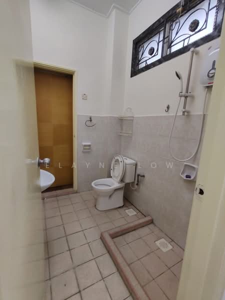 2-storey Terraced House for Rent in Iskandar Puteri (Nusajaya) (Johor) - Elayne Low - Bathroom - PropertyGuru.com.my