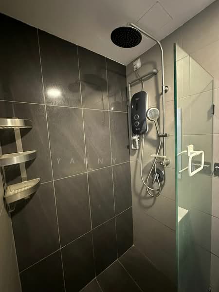 Service Residence for Rent at Avenue D'Vogue - Yanny Ng - Bathroom - PropertyGuru.com.my