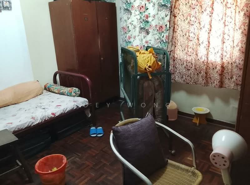 Flat for Sale at PKNS Ampang Jaya - Joey Wong - Bedroom - PropertyGuru.com.my