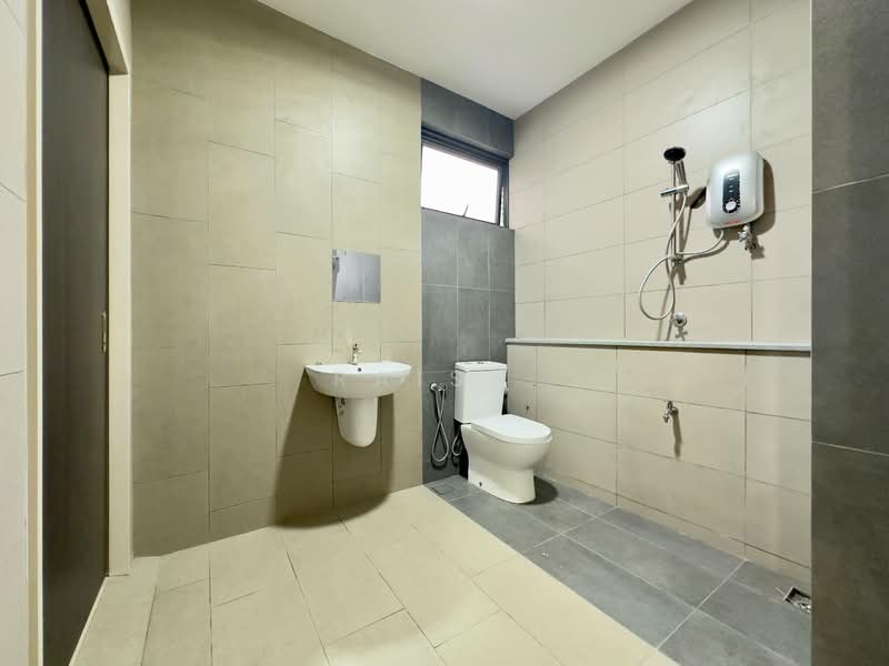 Rumah Teres 2 Tingkat untuk Dijual di Elmina (Shah Alam) - RAIS . - Bathroom - PropertyGuru.com.my