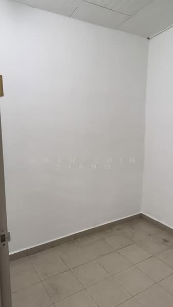 1-storey Terraced House for Sale in Taman Molek (Johor Bahru) - Huan Chin Siang - Interior - PropertyGuru.com.my