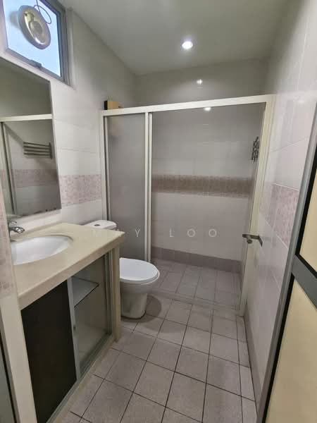 Apartment for Sale at Desa Alor Vista - May Loo - Bathroom - PropertyGuru.com.my