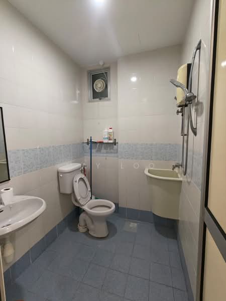 Apartment for Sale at Desa Alor Vista - May Loo - Bathroom - PropertyGuru.com.my