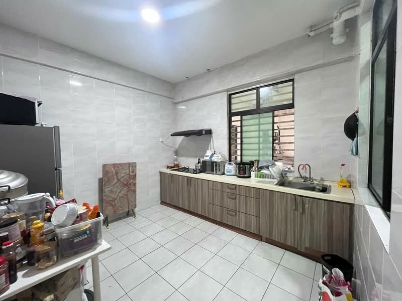 Kondominium untuk Dijual di Park 51 Residency - Yubi Leong - Kitchen - PropertyGuru.com.my