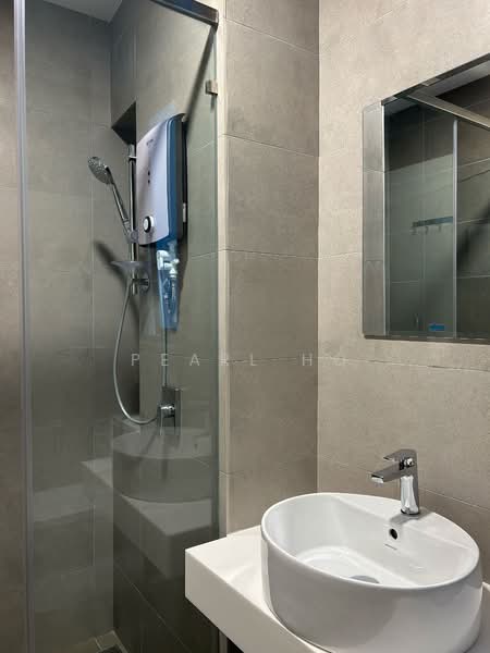 Kondominium untuk Disewa di Kuchai Sentral - Pearl Ho - Bathroom - PropertyGuru.com.my