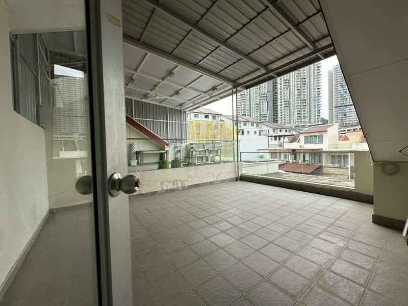 Rumah Teres 3 Tingkat untuk Dijual di Sungai Ara (Penang) - Xinnee . - Balcony - PropertyGuru.com.my