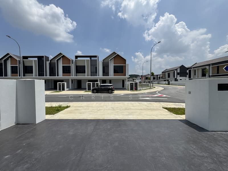 2-storey Terraced House for Sale in Bandar Gamuda Gardens (Rawang) - Chris See - Exterior - PropertyGuru.com.my