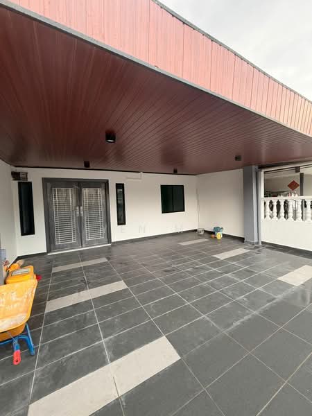 1-storey Terraced House for Sale in Taman Johor Jaya (Johor Bahru) - Yen Ma - Exterior - PropertyGuru.com.my
