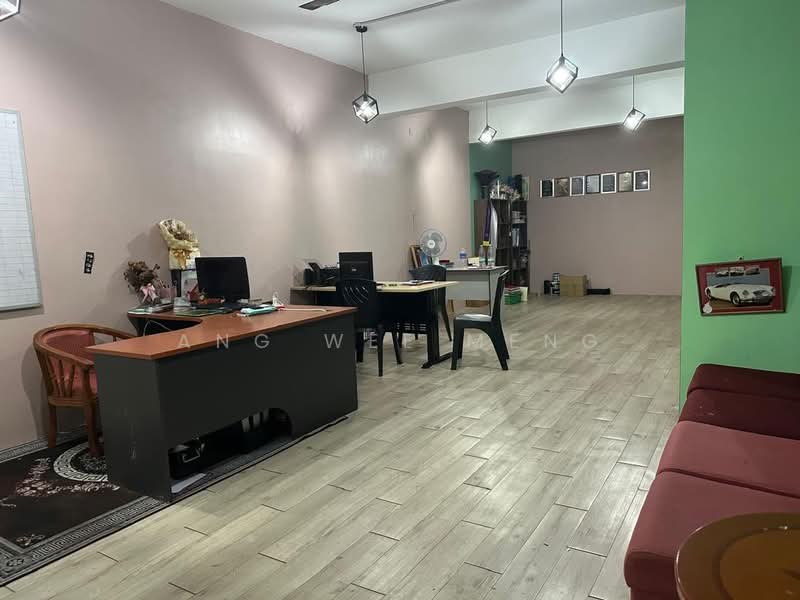 Kedai / Pejabat untuk Disewa di Taman Rinting (Masai) - Ang Wee Meng - Interior - PropertyGuru.com.my