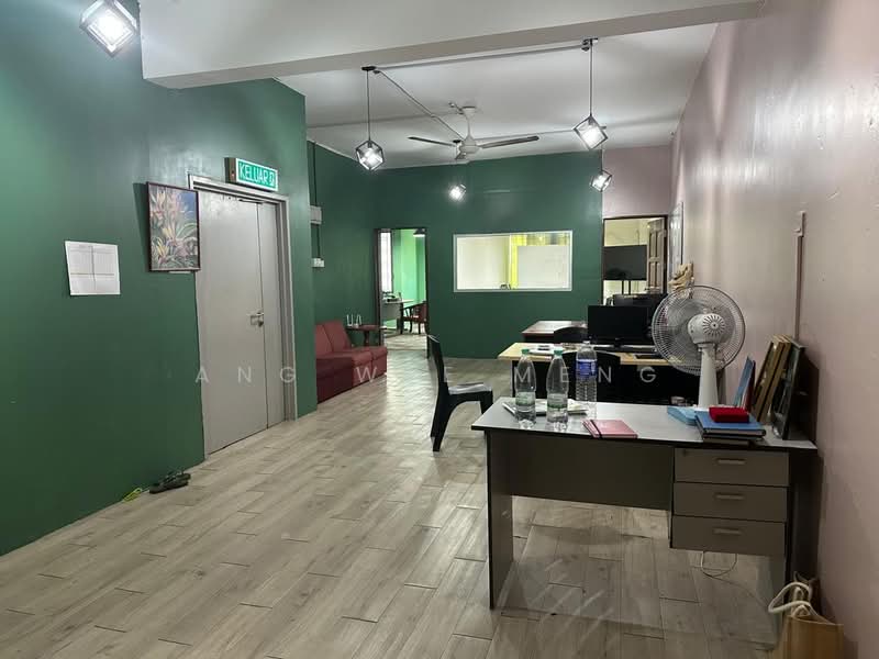 Kedai / Pejabat untuk Disewa di Taman Rinting (Masai) - Ang Wee Meng - Interior - PropertyGuru.com.my