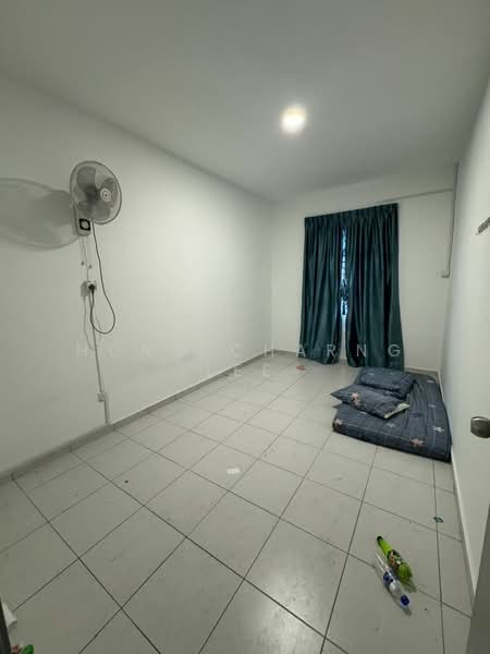 Rumah Teres 2 Tingkat untuk Disewa di Senai (Johor) - Hong Charng Lee - Bedroom - PropertyGuru.com.my