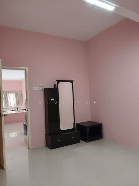 Condominium for Rent at East Lake Residence - Vivi Yap - Bedroom - PropertyGuru.com.my