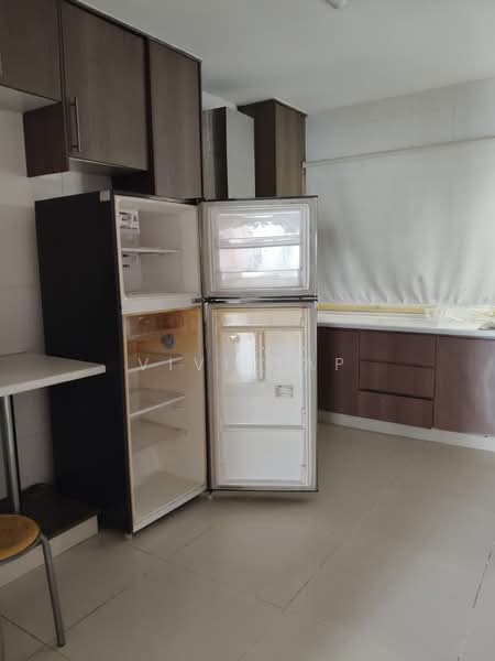Condominium for Rent at East Lake Residence - Vivi Yap - Kitchen - PropertyGuru.com.my