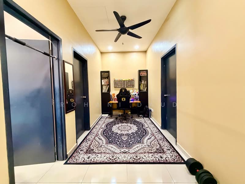 2-storey Terraced House for Sale in Mahkota Hills (Lenggeng) - Rohani Daud - Corridor - PropertyGuru.com.my