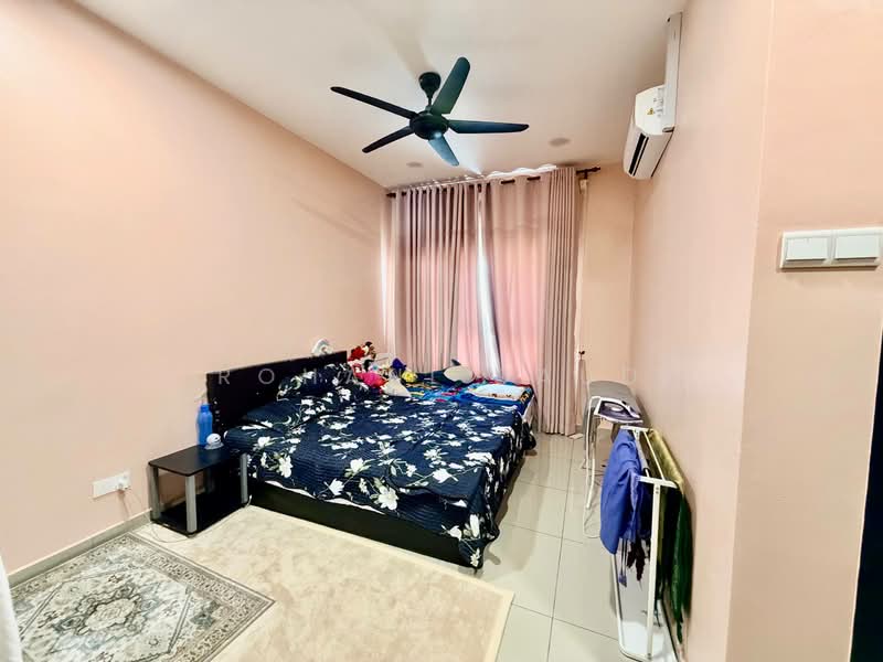 2-storey Terraced House for Sale in Mahkota Hills (Lenggeng) - Rohani Daud - Bedroom - PropertyGuru.com.my