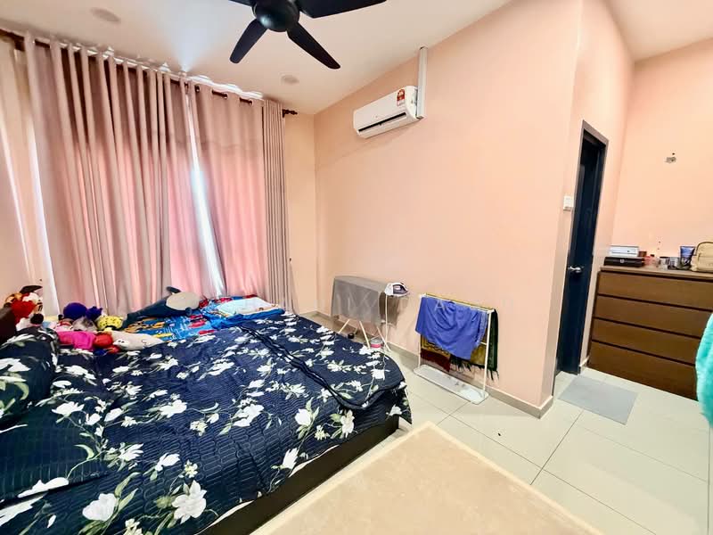 2-storey Terraced House for Sale in Mahkota Hills (Lenggeng) - Rohani Daud - Bedroom - PropertyGuru.com.my
