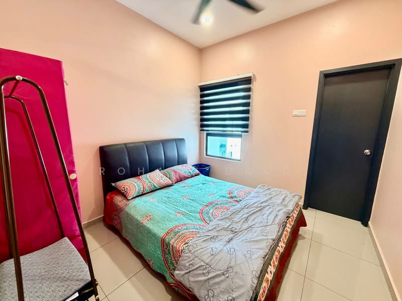 2-storey Terraced House for Sale in Mahkota Hills (Lenggeng) - Rohani Daud - Bedroom - PropertyGuru.com.my