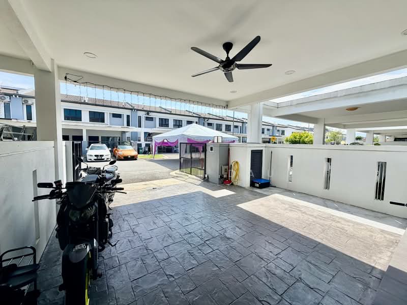 2-storey Terraced House for Sale in Mahkota Hills (Lenggeng) - Rohani Daud - Exterior - PropertyGuru.com.my