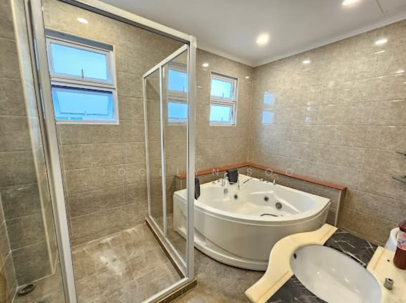 Bungalow for Sale in Seri Kembangan (Selangor) - Jocelyn Soo - PropertyGuru.com.my