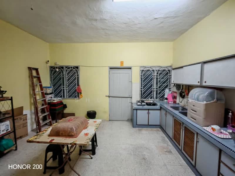 Rumah Teres 2 Tingkat untuk Dijual di Klang (Selangor) - Shue Tan - Kitchen - PropertyGuru.com.my