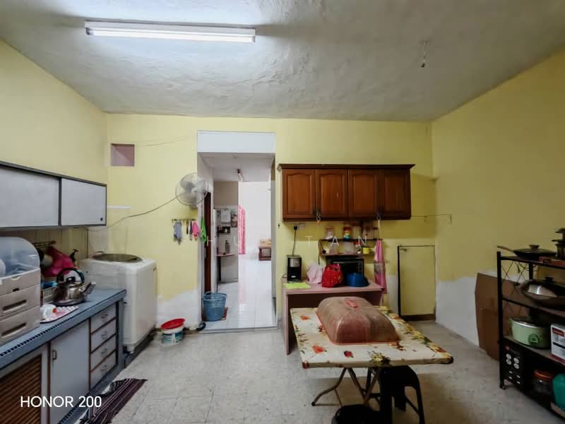Rumah Teres 2 Tingkat untuk Dijual di Klang (Selangor) - Shue Tan - Kitchen - PropertyGuru.com.my