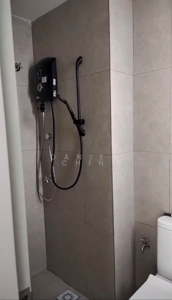 Service Residence for Rent at Kenwingston Platz - Daniel Chin - Bathroom - PropertyGuru.com.my