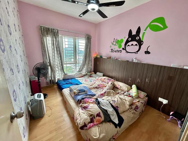 Service Residence for Sale at Kuchai Avenue - Danial Mohd Zaki - Bedroom - PropertyGuru.com.my