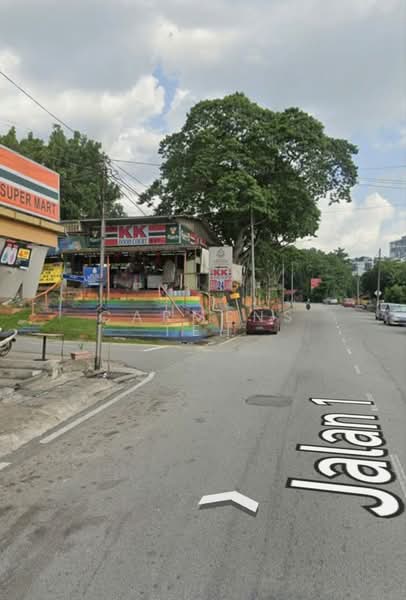 Kedai untuk Disewa di Kampung Baru Salak Selatan (Salak South) - Carmens Teh - Exterior - PropertyGuru.com.my