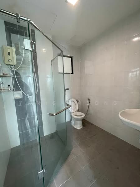 Kondominium untuk Dijual di T-Parkland - Yanis Cheong - Bathroom - PropertyGuru.com.my