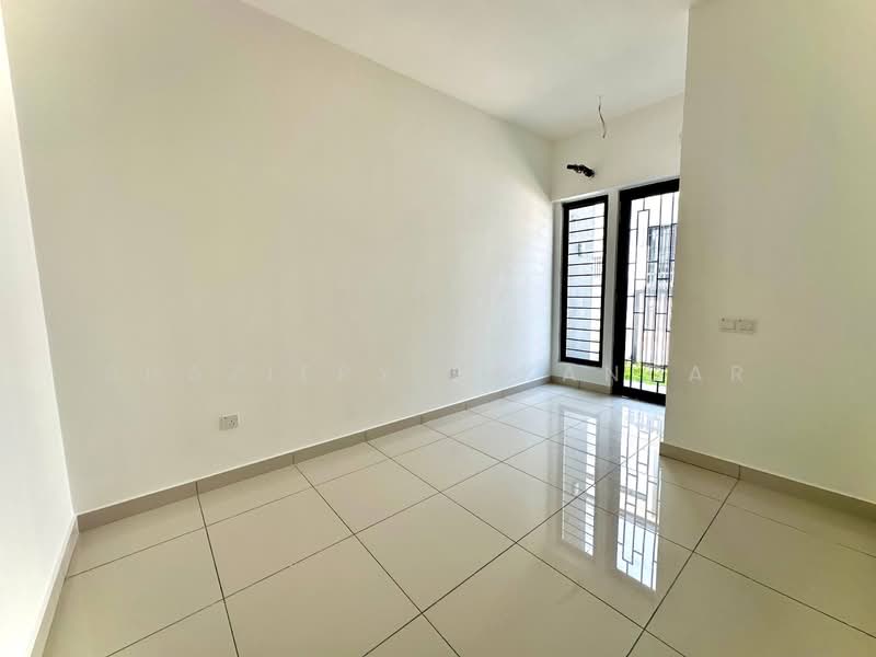 Rumah Teres 2 Tingkat untuk Dijual di Elmina (Shah Alam) - Shaziery Iskandar - PropertyGuru.com.my